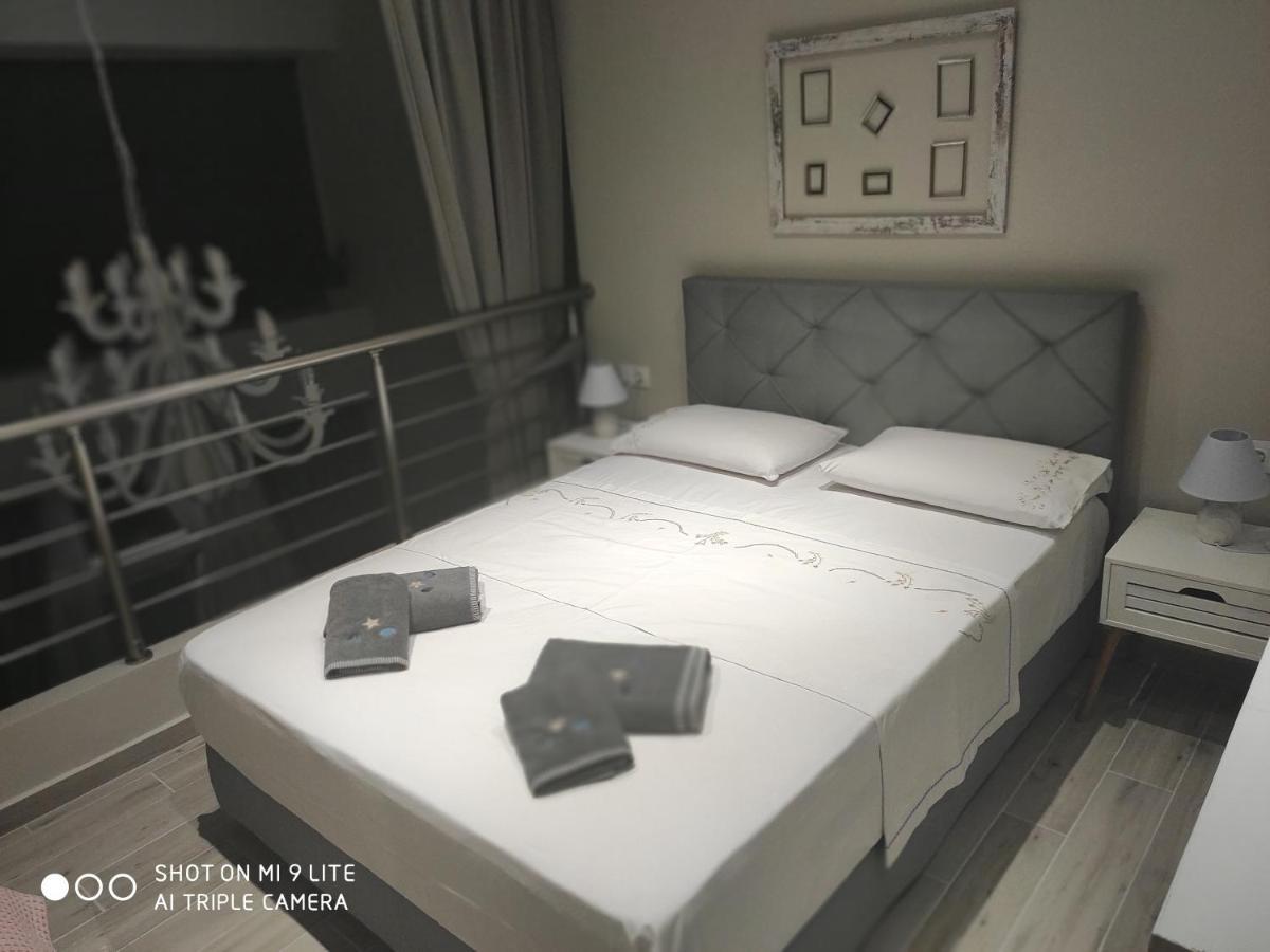 Kamares Suites Nea Kallikrateia Экстерьер фото